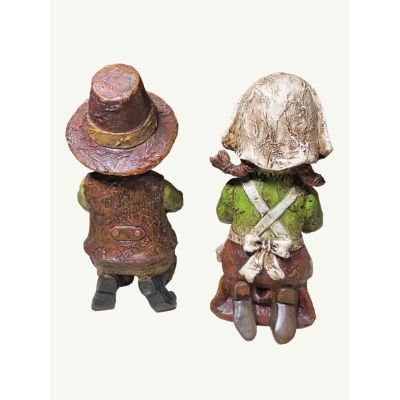Thanksgiving Pilgrim Couple Figurines Hand-Painted Resin Collectibles - Picture 6 of 12